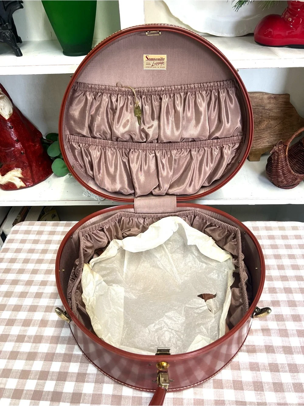 Vintage samsonite luggage traincase hat box suitcase brown retro grandma core